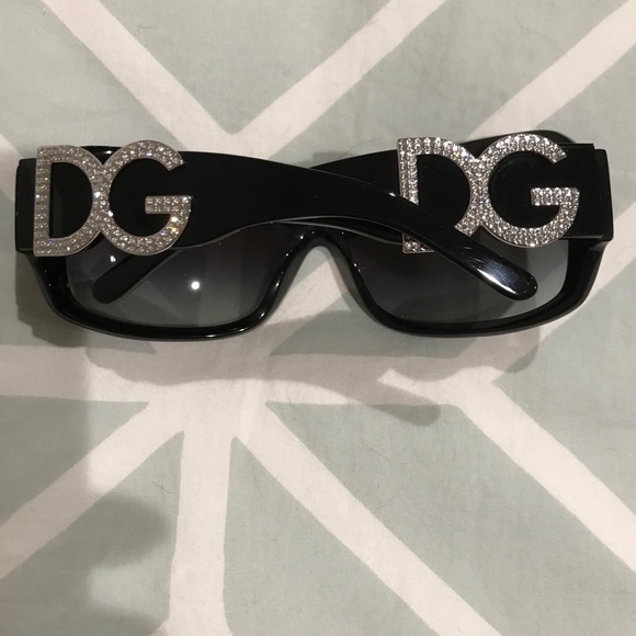 Dolce & Gabbana Sunglasses - Picture 2 of 4